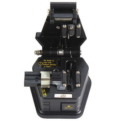 SKL - 6C FTTH Fiber Optic Cleaver , Fiber Optic Cutter 3 Years Warranty